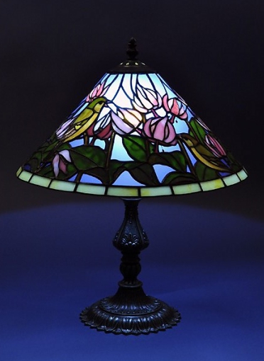 ステンドグラス 花 スタンドランプ 花鳥 春 カタクリ