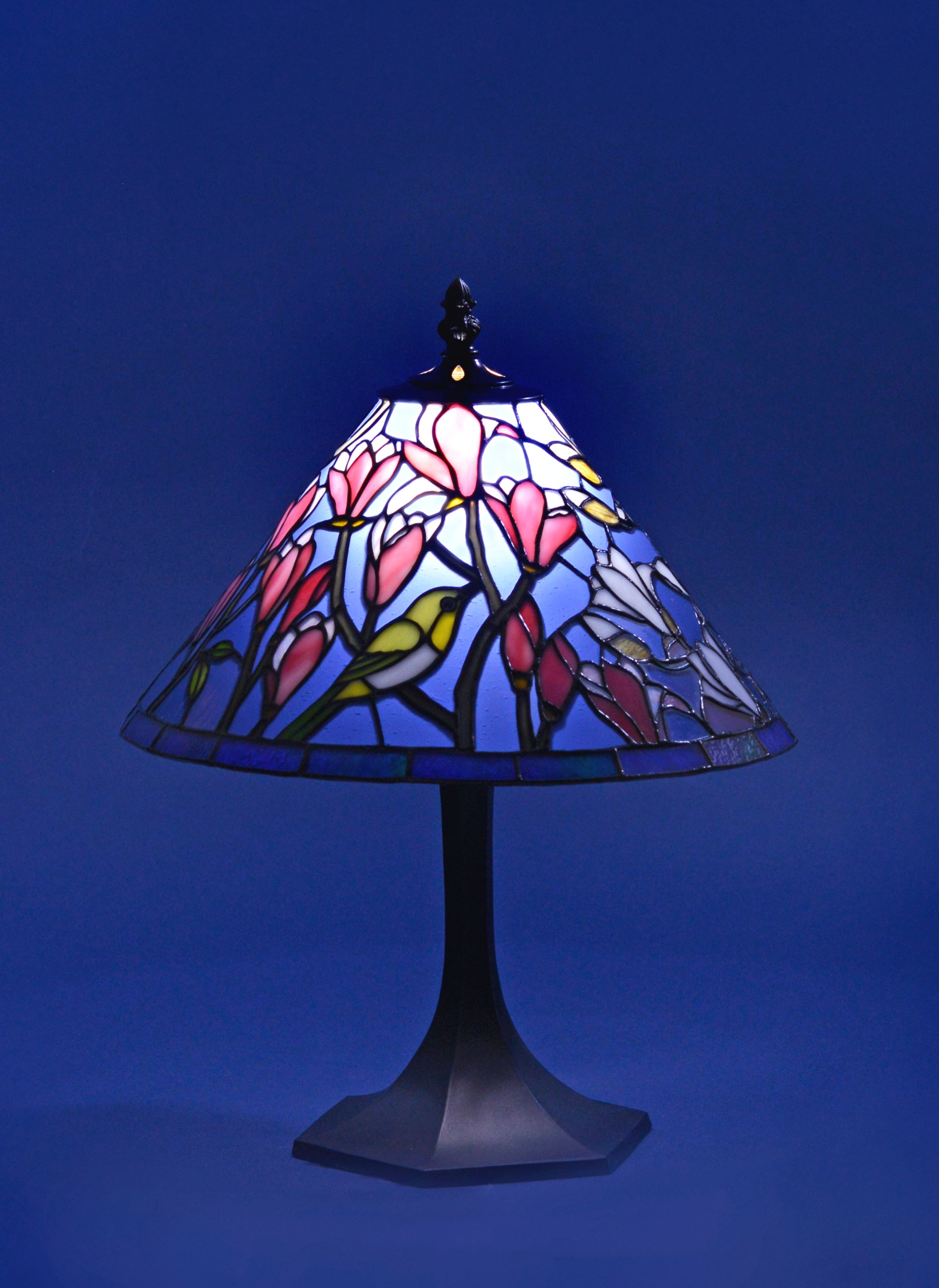 ステンドグラス 花 スタンドランプ 花鳥 春 モクレン