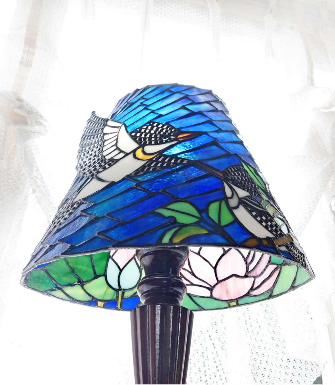 ステンドグラス　花　スタンドランプ　花鳥　春　モクレン