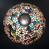 桜とメジロのランプ